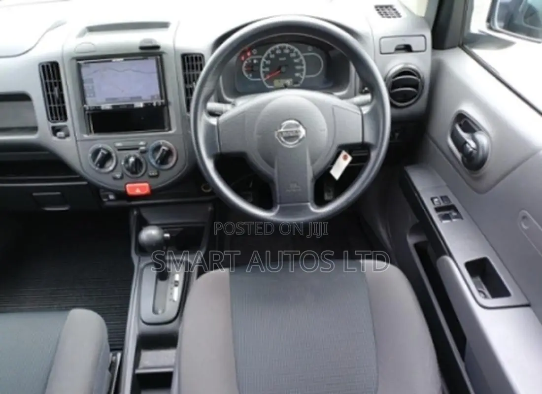 Nissan Advan 2019 White
