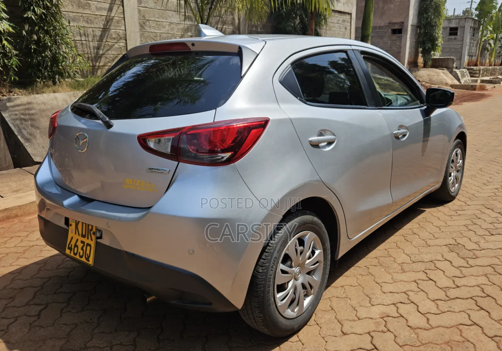 Mazda Demio 2017 Silver