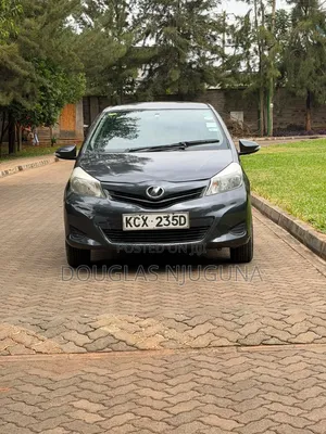Toyota Vitz 2012 Black