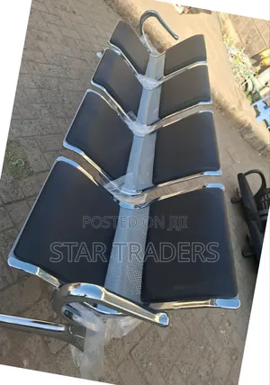 4 Seater Padded Waiting Bench