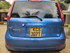 Nissan Note 2011 Blue