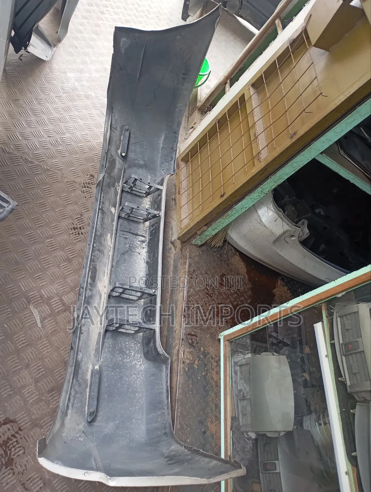Nze 2005rearbumper