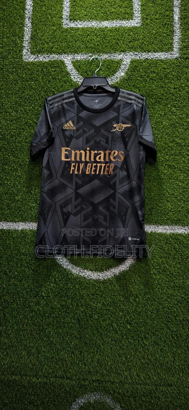Arsenal Away Jersey 22/23.(Black and Gold)
