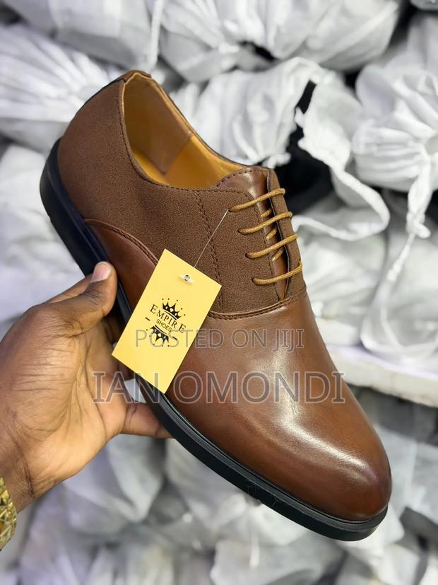 Official Shoe - thumbnail 8