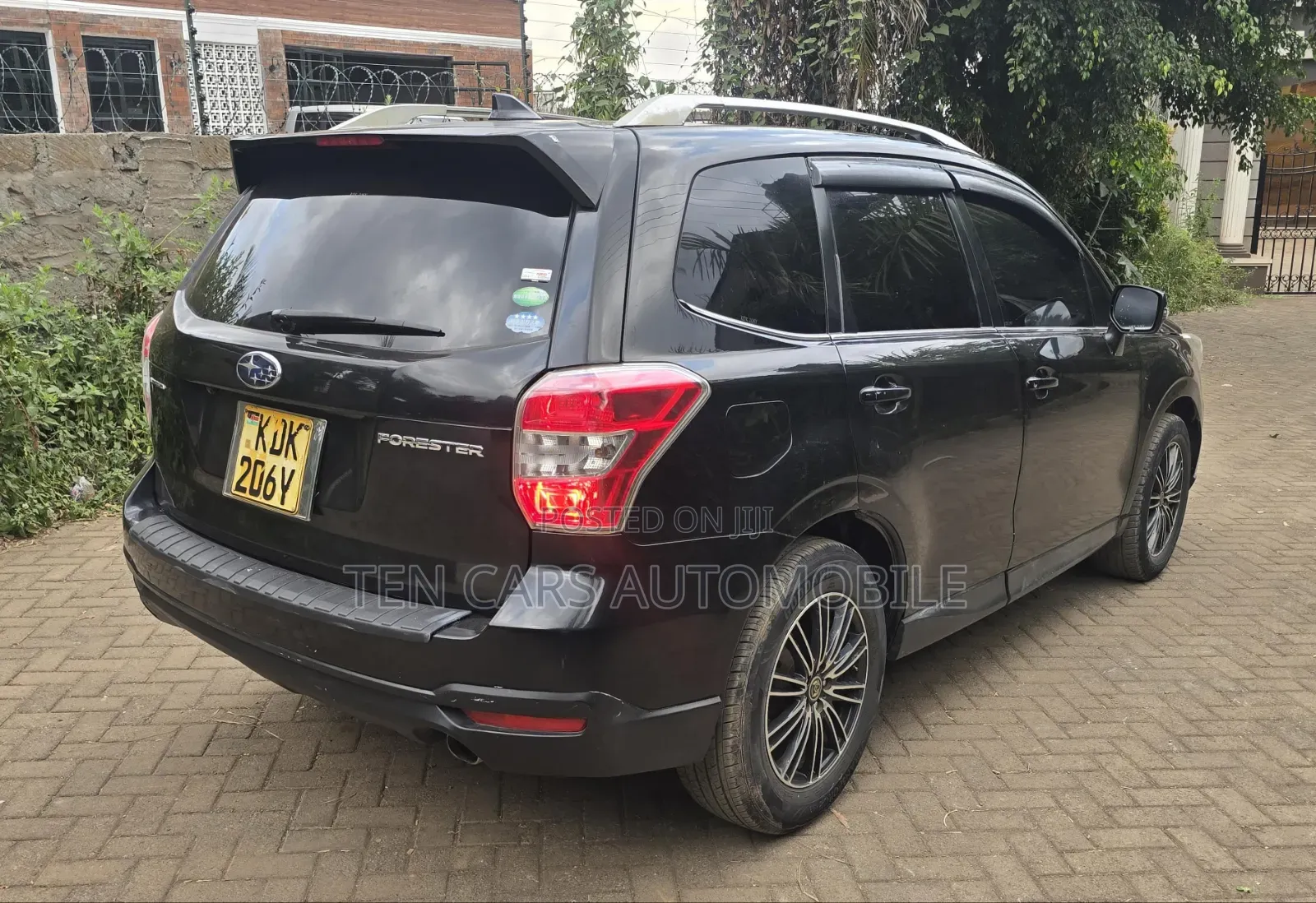 Subaru Forester 2015 Black