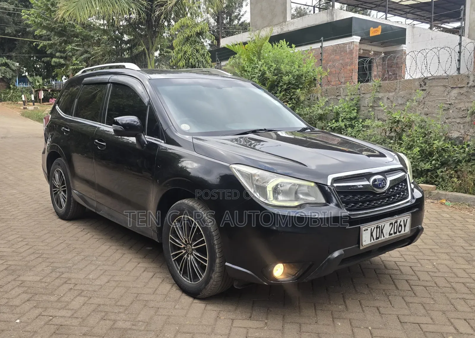 Subaru Forester 2015 Black