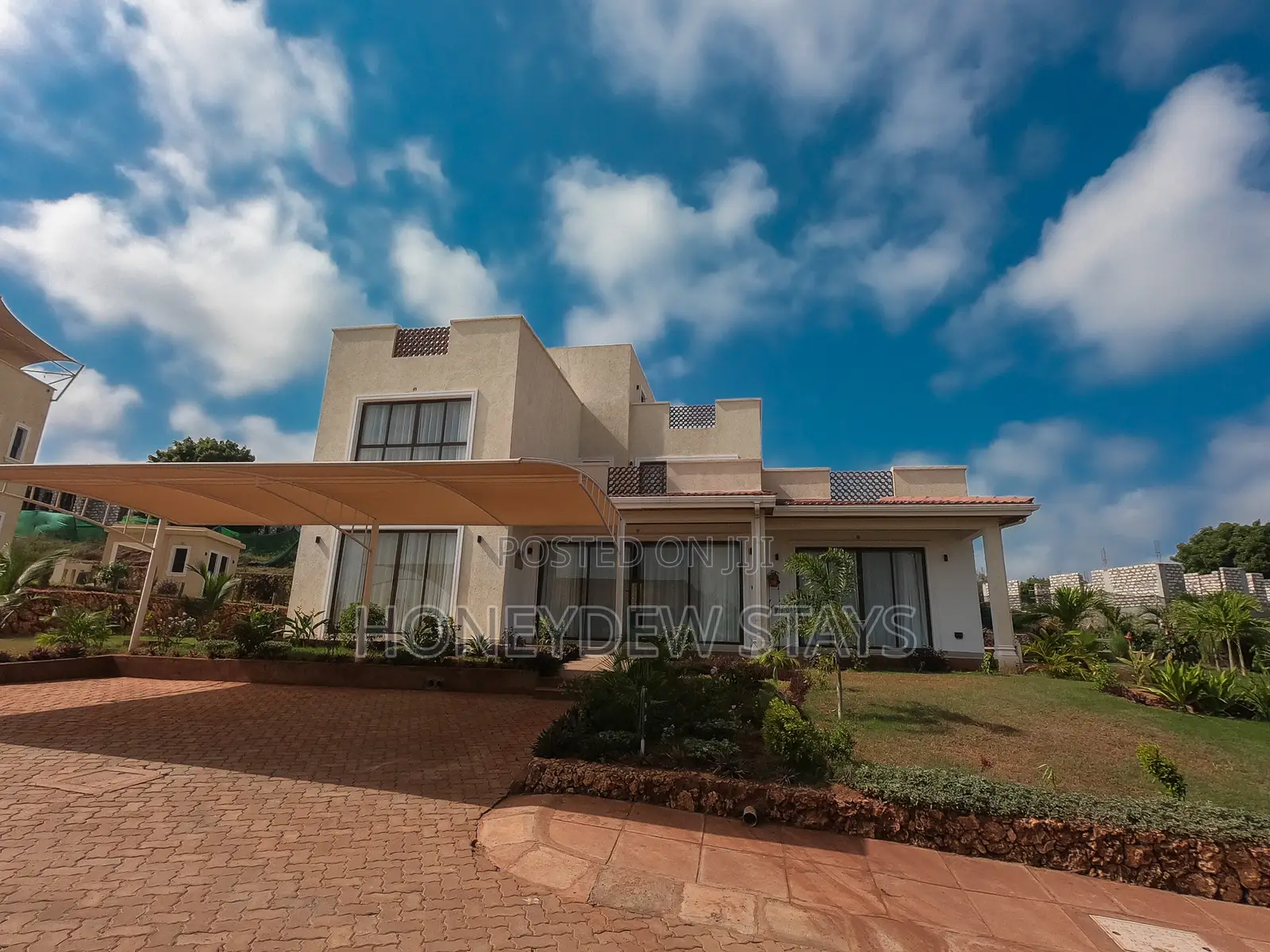 4bdrm Maisonette in Pazuri, Vipingo, Town Centre for sale