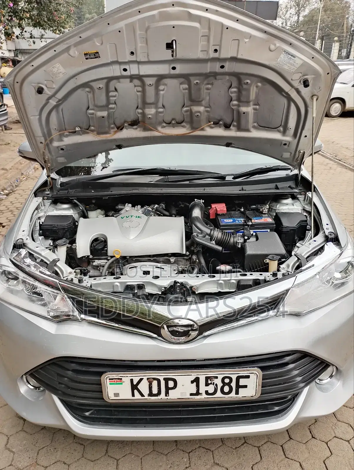 Toyota Corolla Fielder 2017 Silver