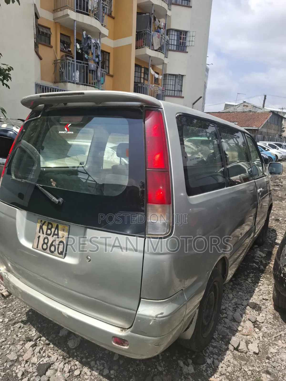 Toyota Noah 2001 Silver