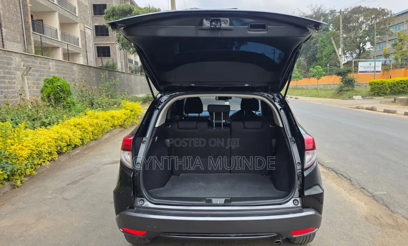 Honda Vezel 2016 Black