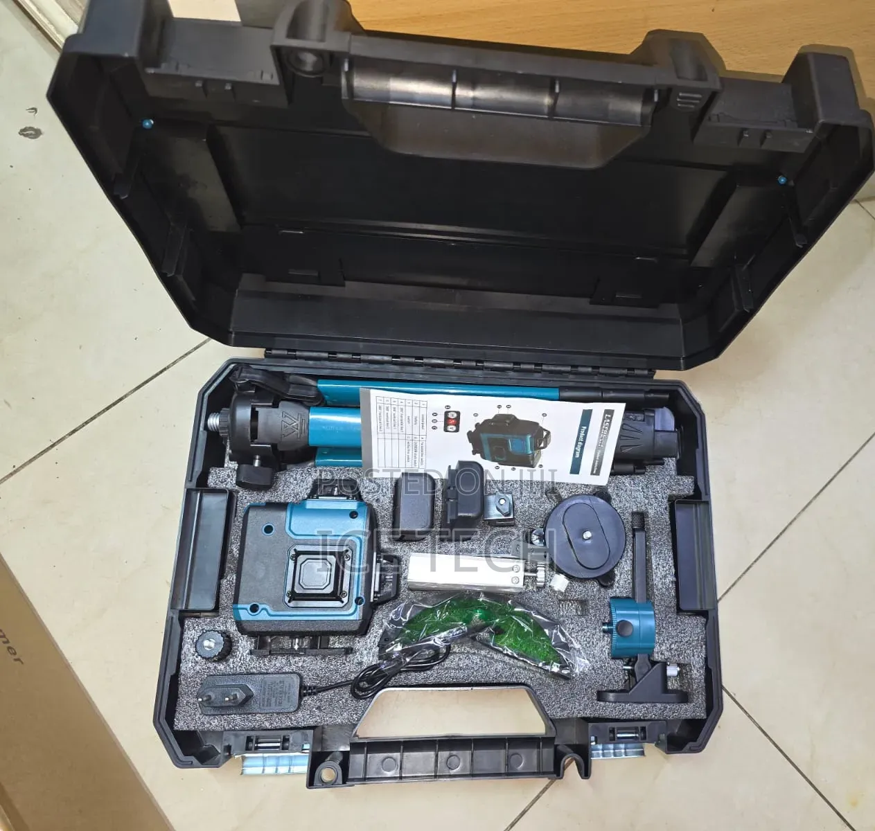 Makita Laser Level/Laser Level Machine With Stand