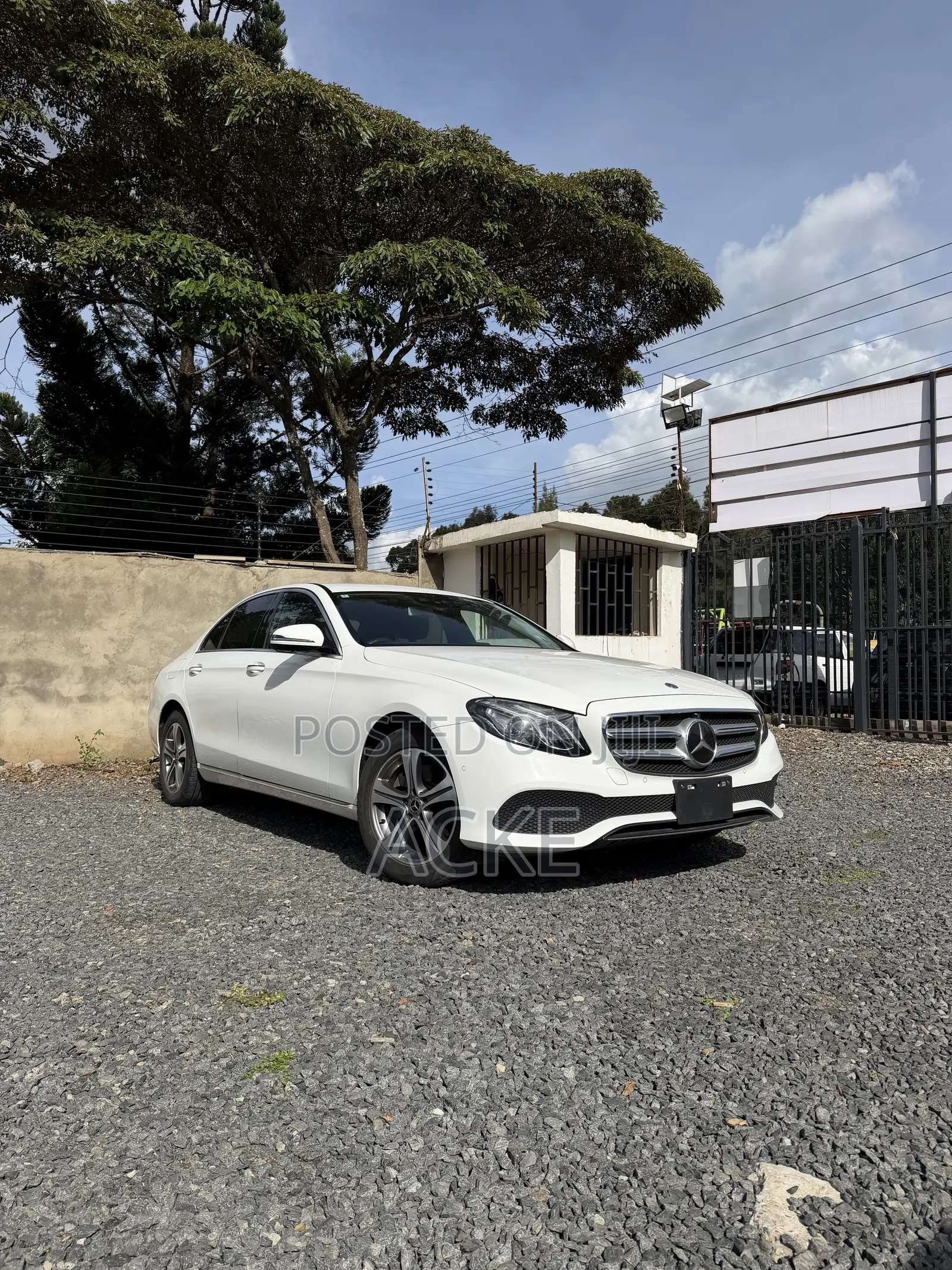 Mercedes-Benz E200 2019 White
