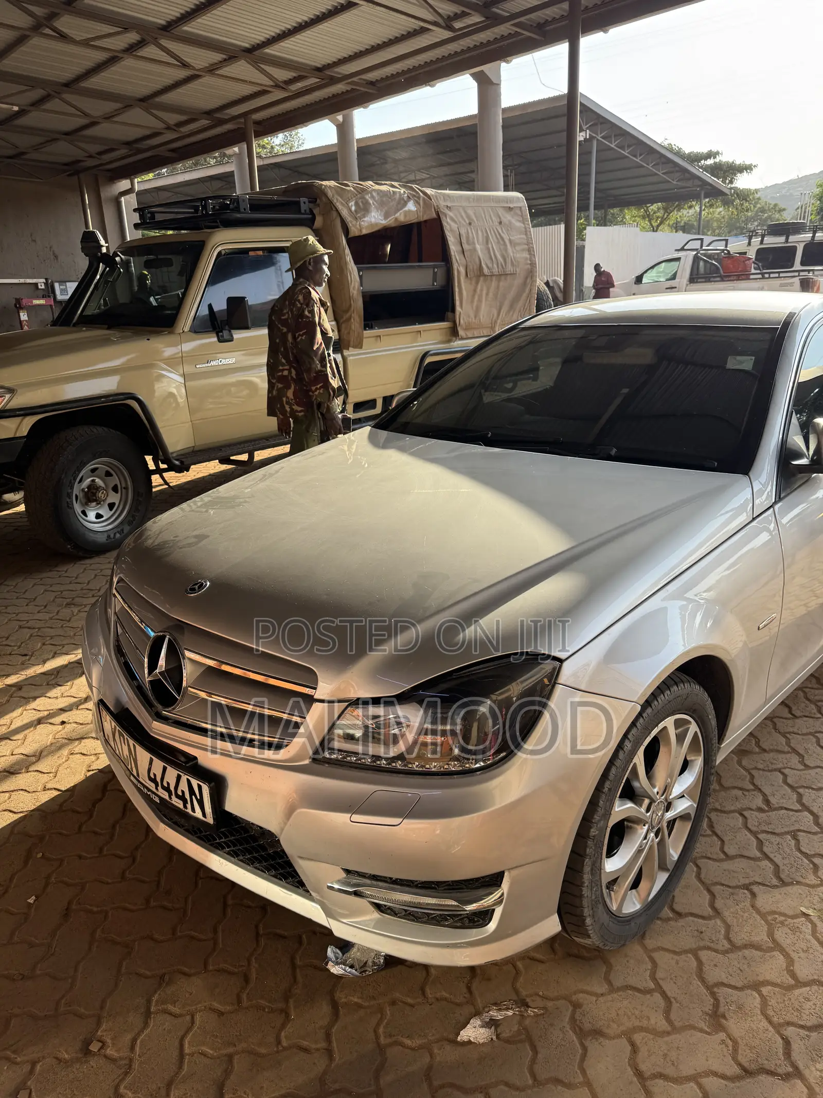 Mercedes-Benz C180 2012 Gray