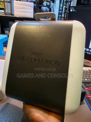 Sony 1000x the Collexion Black
