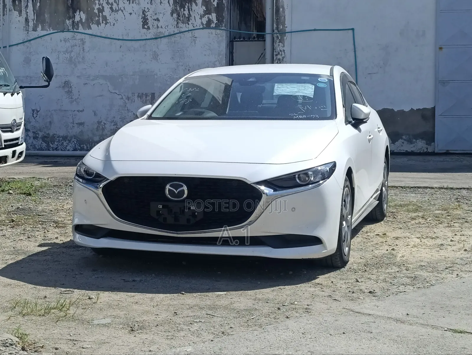 Mazda 3 2019 Off white