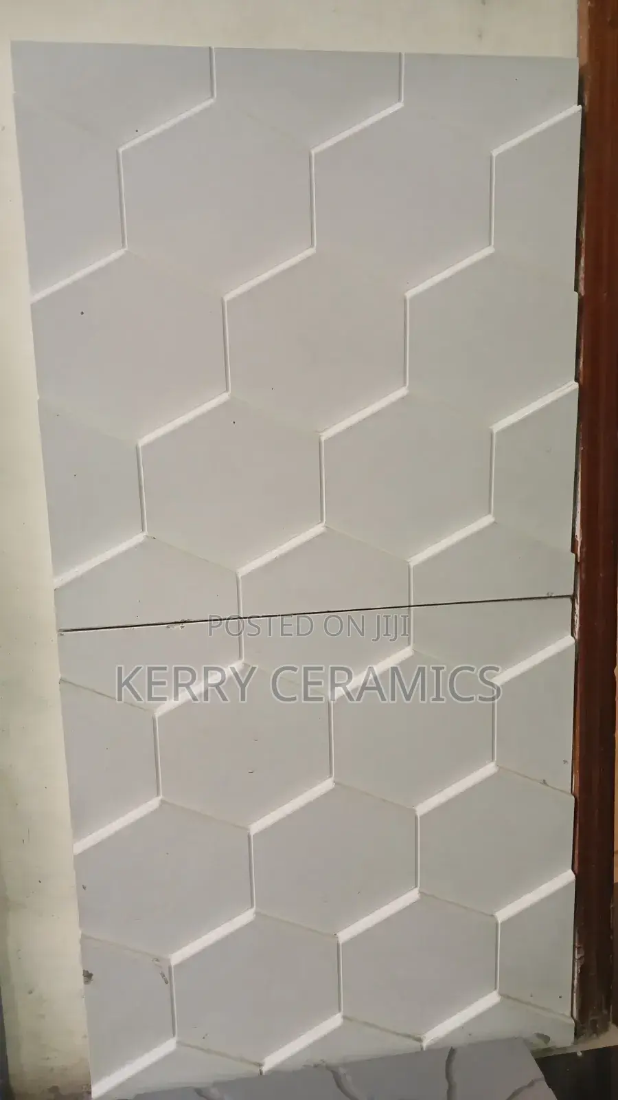 Engineered Stone Tiles