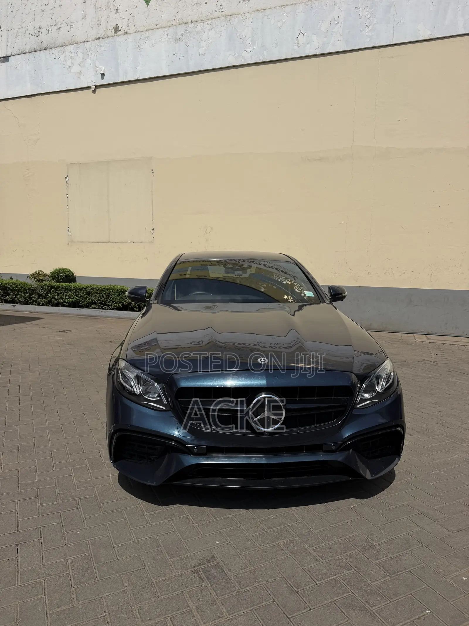 Mercedes-Benz E200 2019 Blue