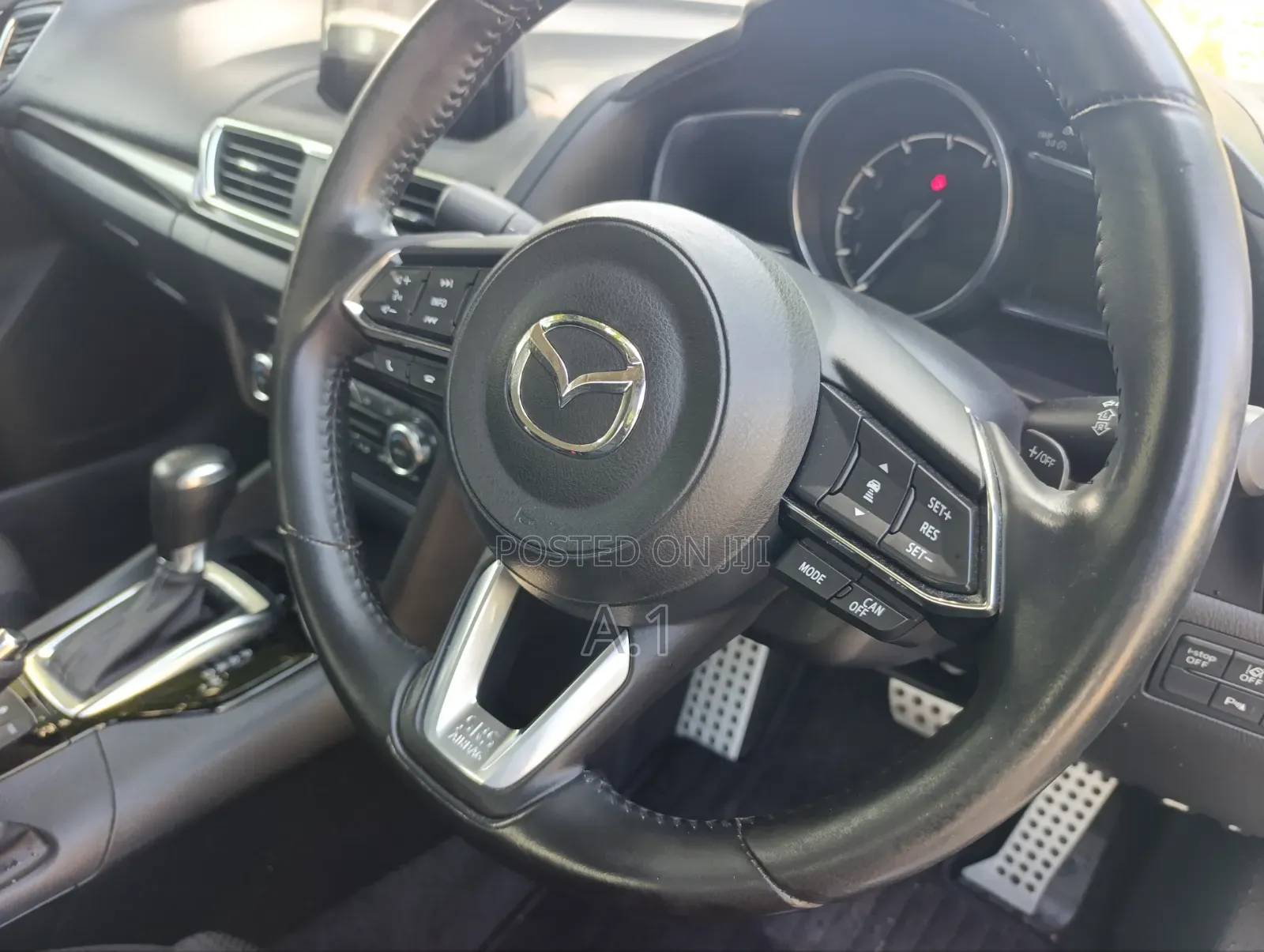 Mazda Axela 2019 Silver