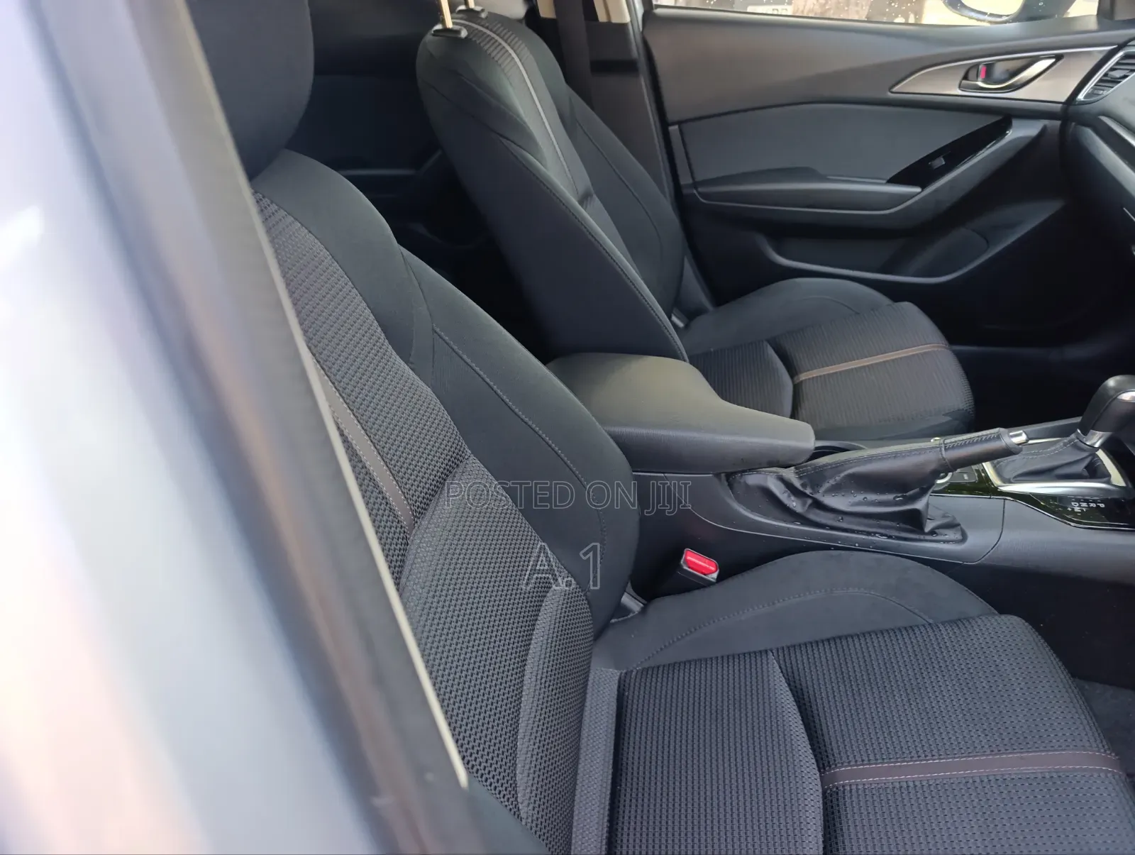 Mazda Axela 2019 Silver