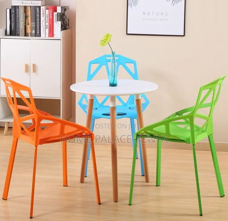 Plastic Chair: Creative Hollow Geometric Back Dining Chair