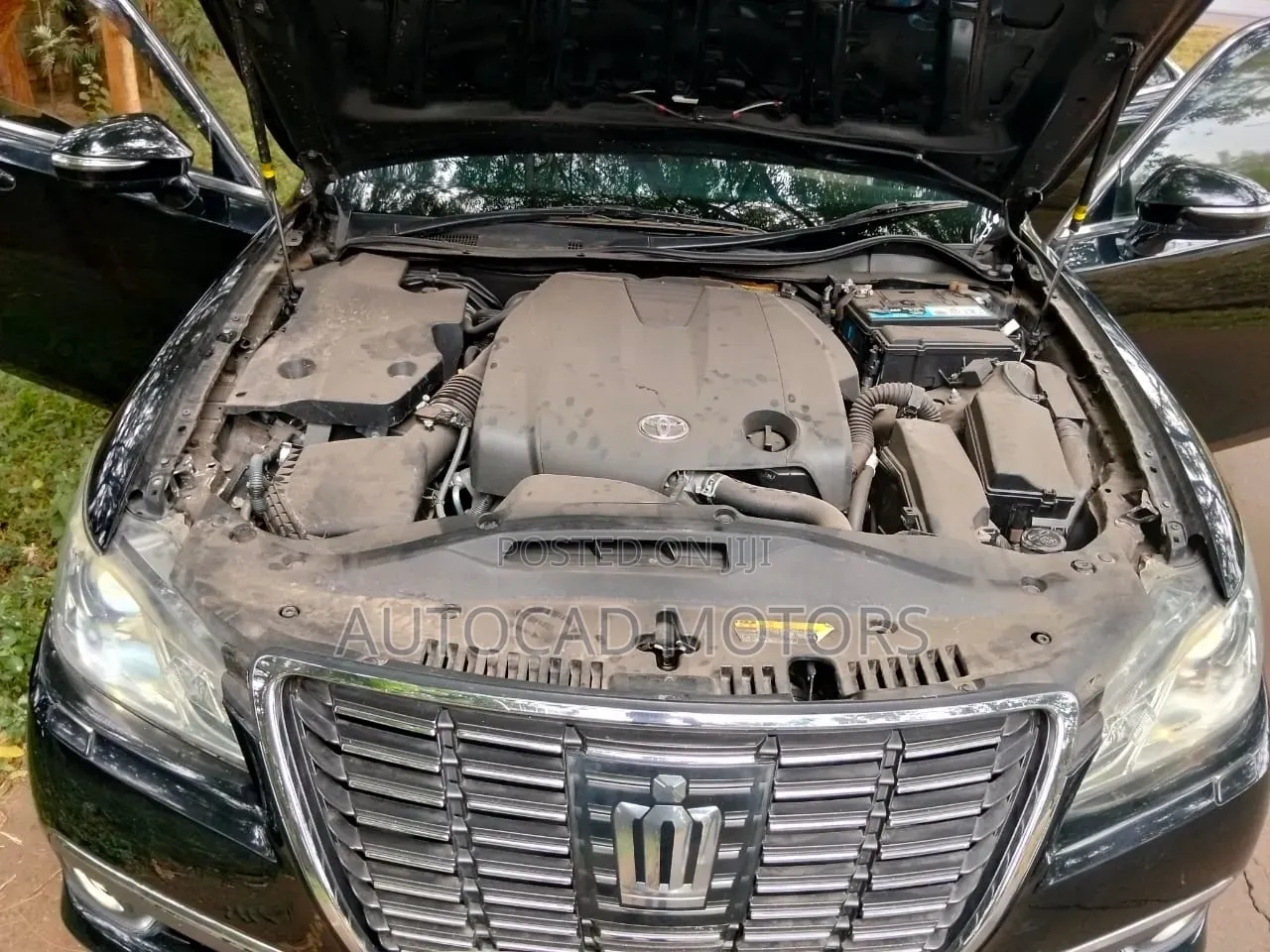 Toyota Crown 2014 Black