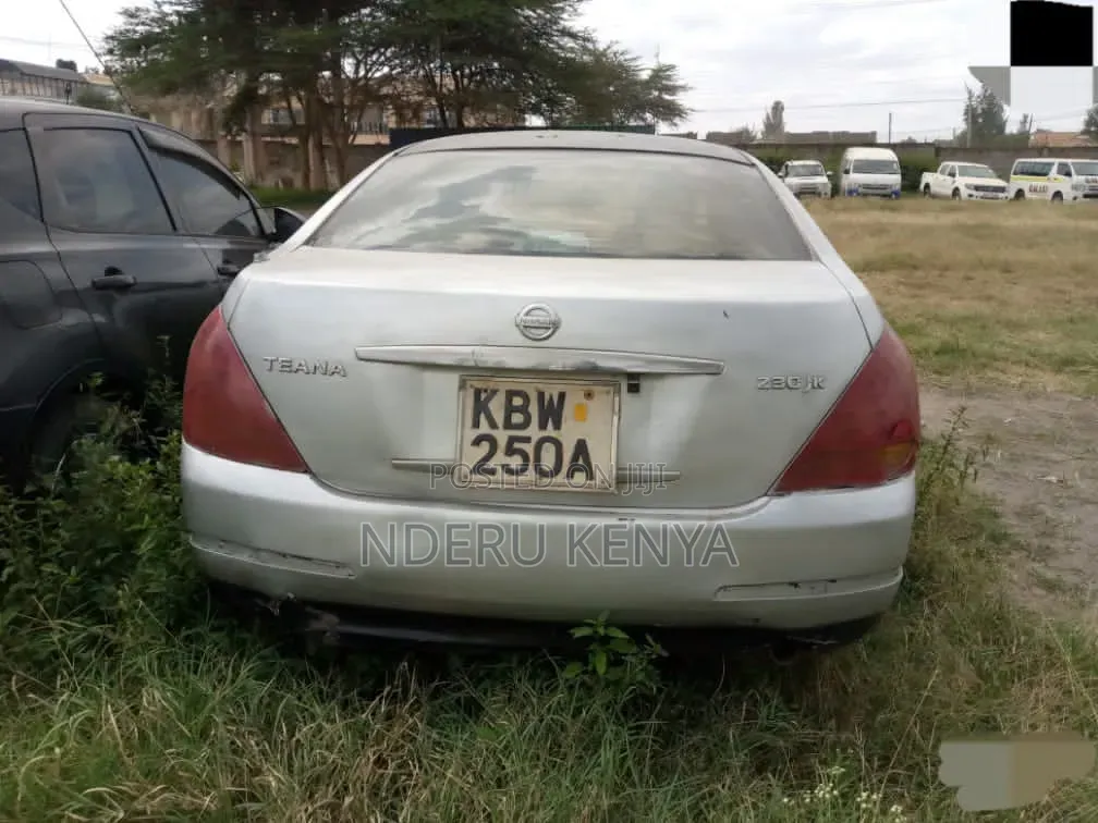 Nissan Teana 2006 Silver