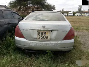 Nissan Teana 2006 Silver