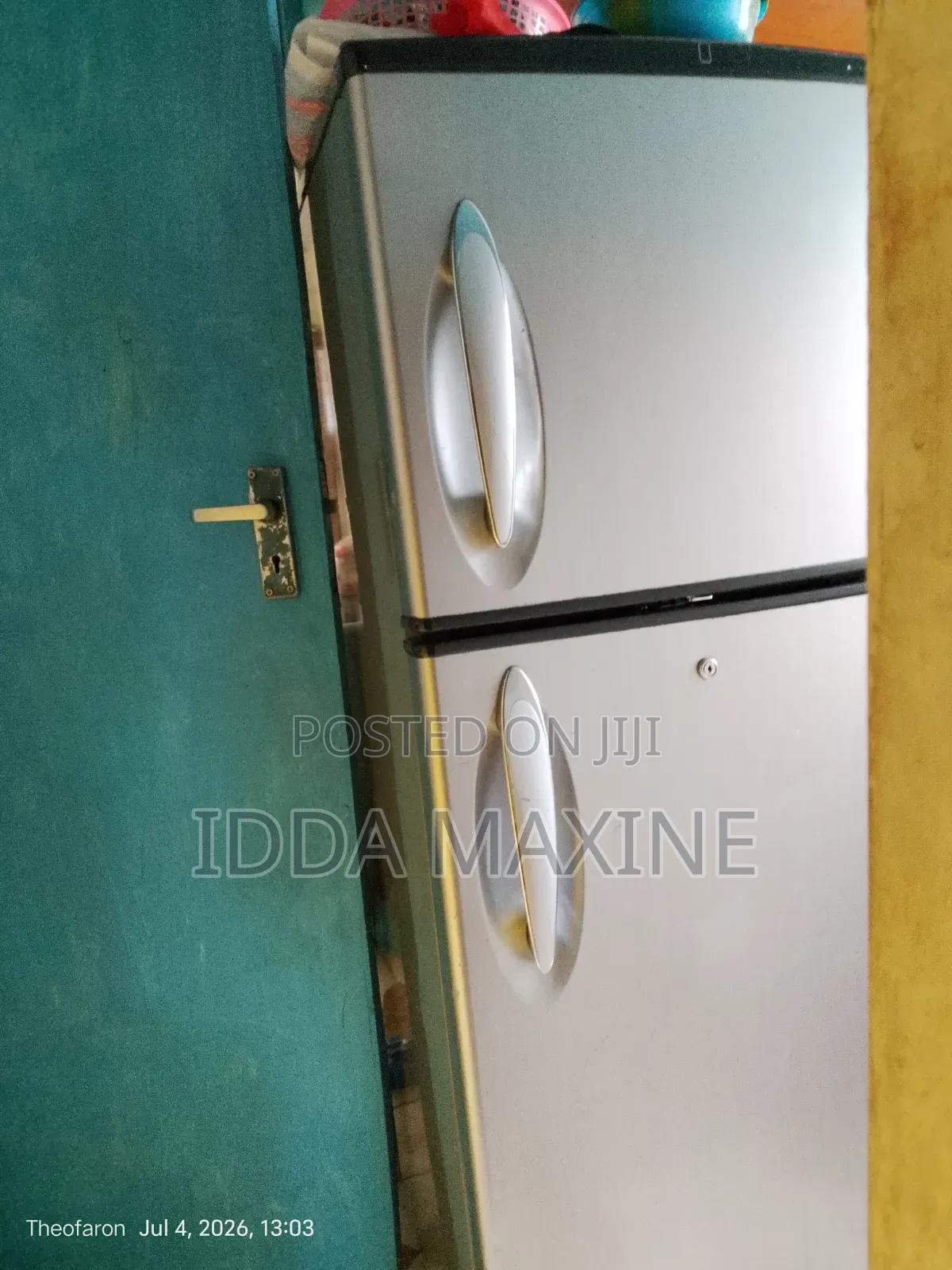 Refrigerator
