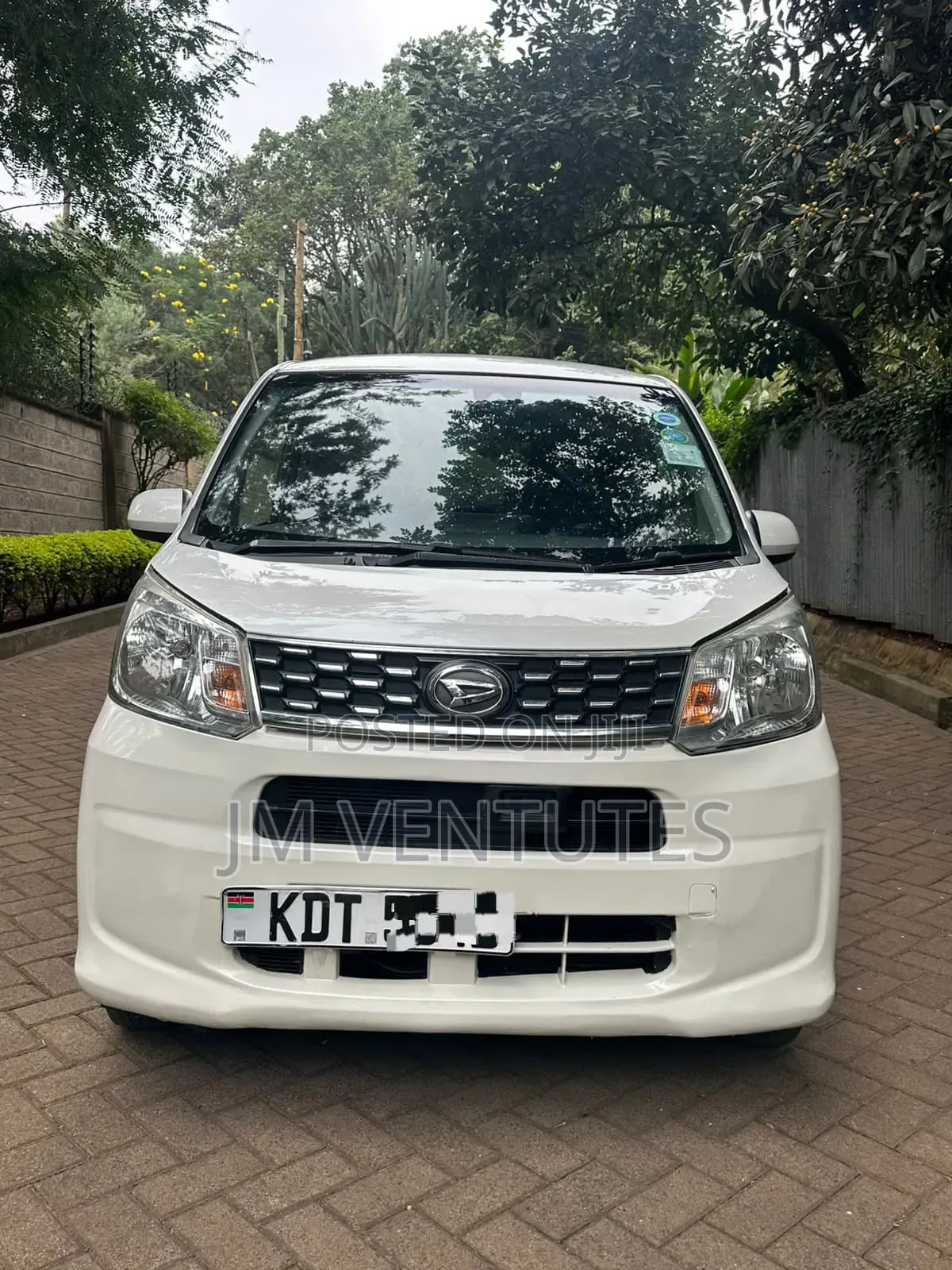 Daihatsu Move 2017 White