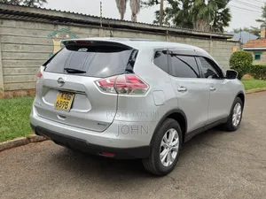 Nissan X-Trail 2.0 Petrol AWD 2014 Silver