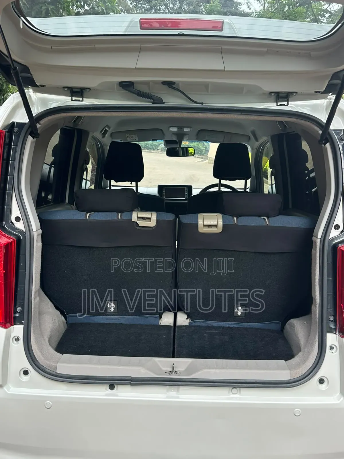 Daihatsu Move 2017 White