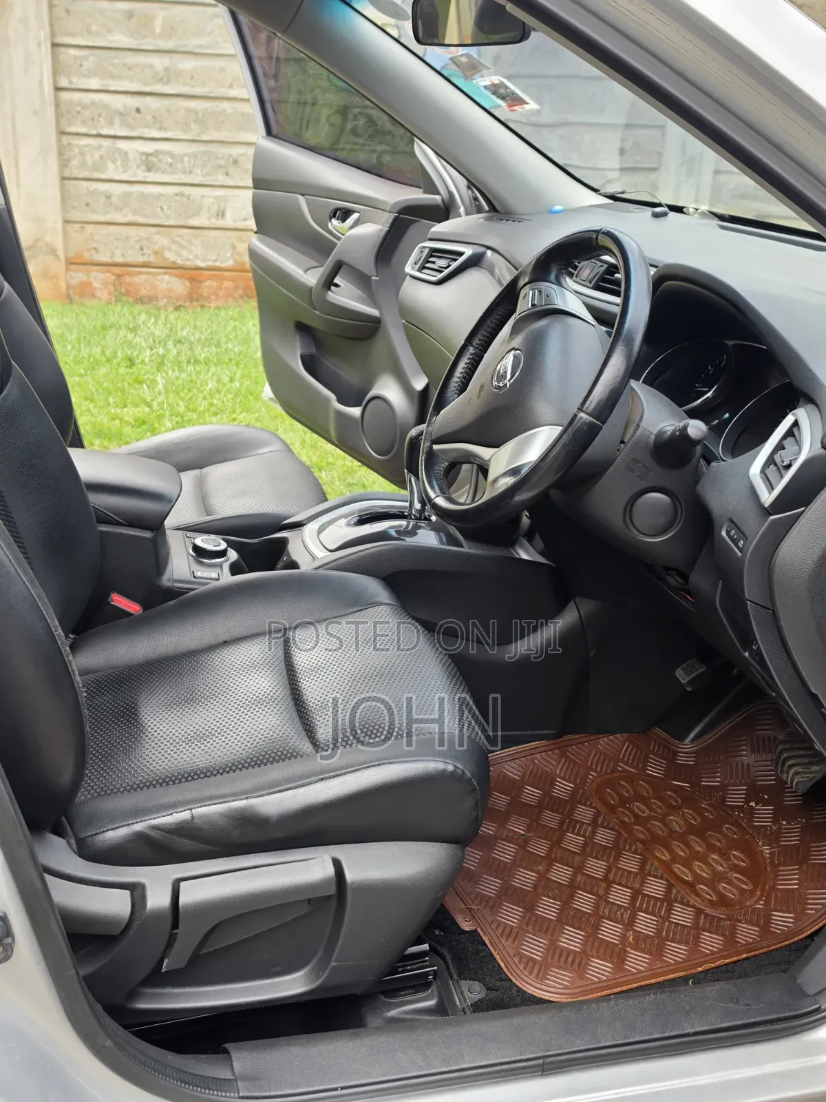 Nissan X-Trail 2.0 Petrol AWD 2014 Silver