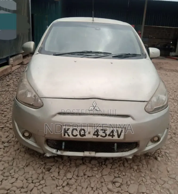 Mitsubishi Mirage 2012 Silver