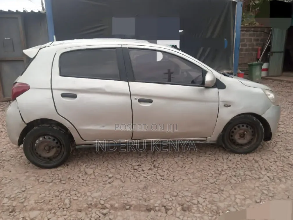 Mitsubishi Mirage 2012 Silver
