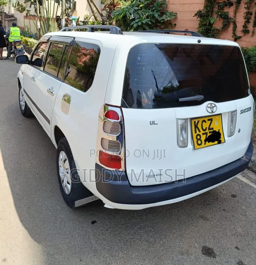 Toyota Succeed 2013 White