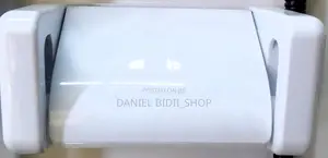 Plastic Tissue Holder