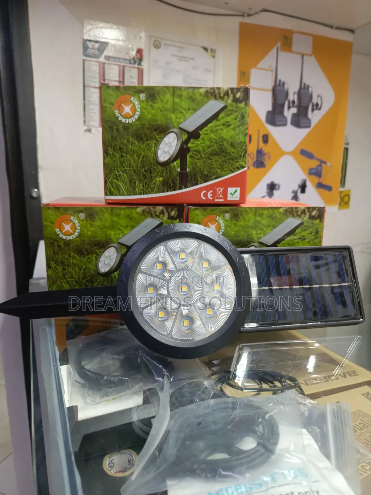 Xingfengju Solar Garden Spotlight – Waterproof Landscape Led La