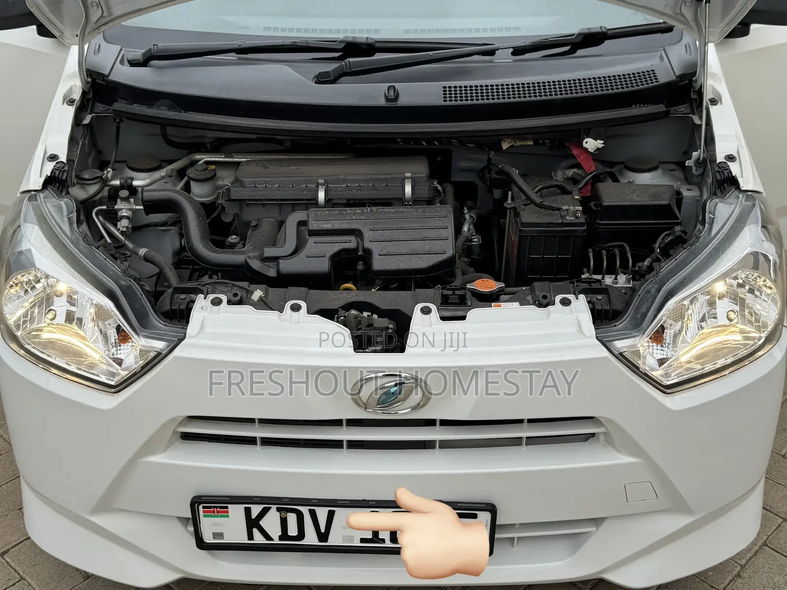 Daihatsu Mira 2018 White