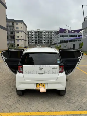 Daihatsu Mira 2018 White