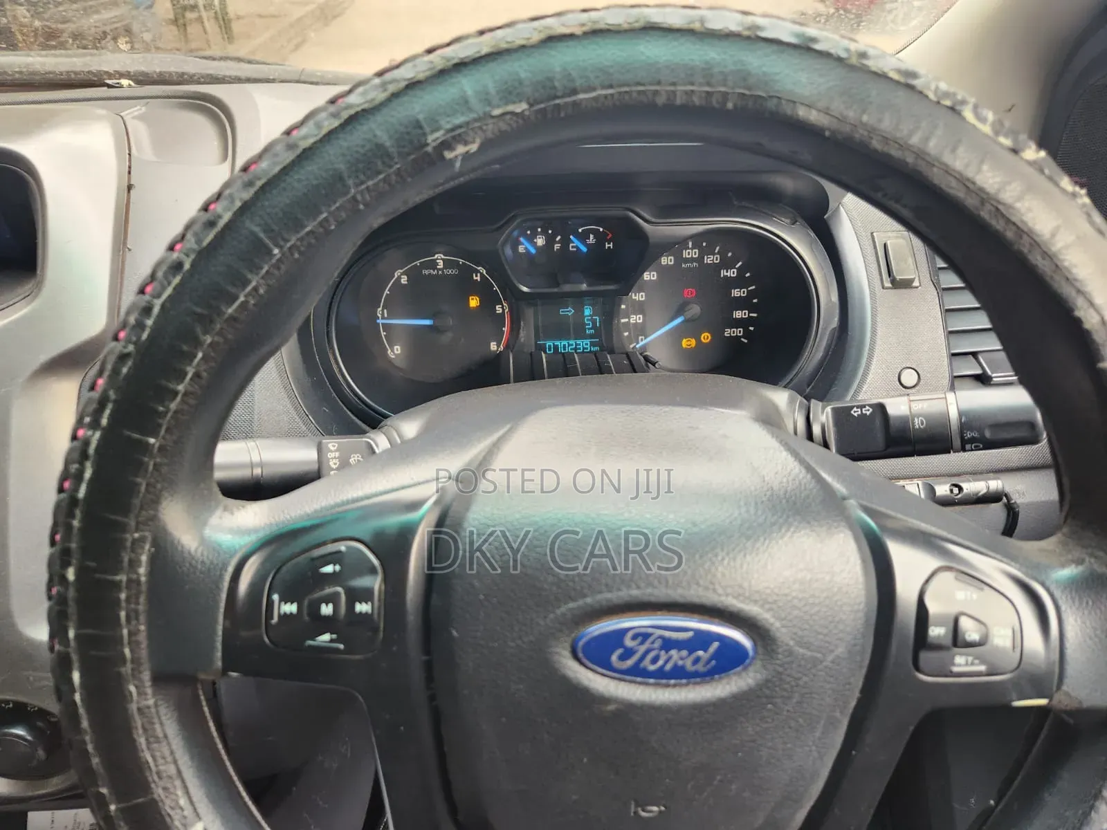 Ford Ranger Wildtrak 2013 Maroon