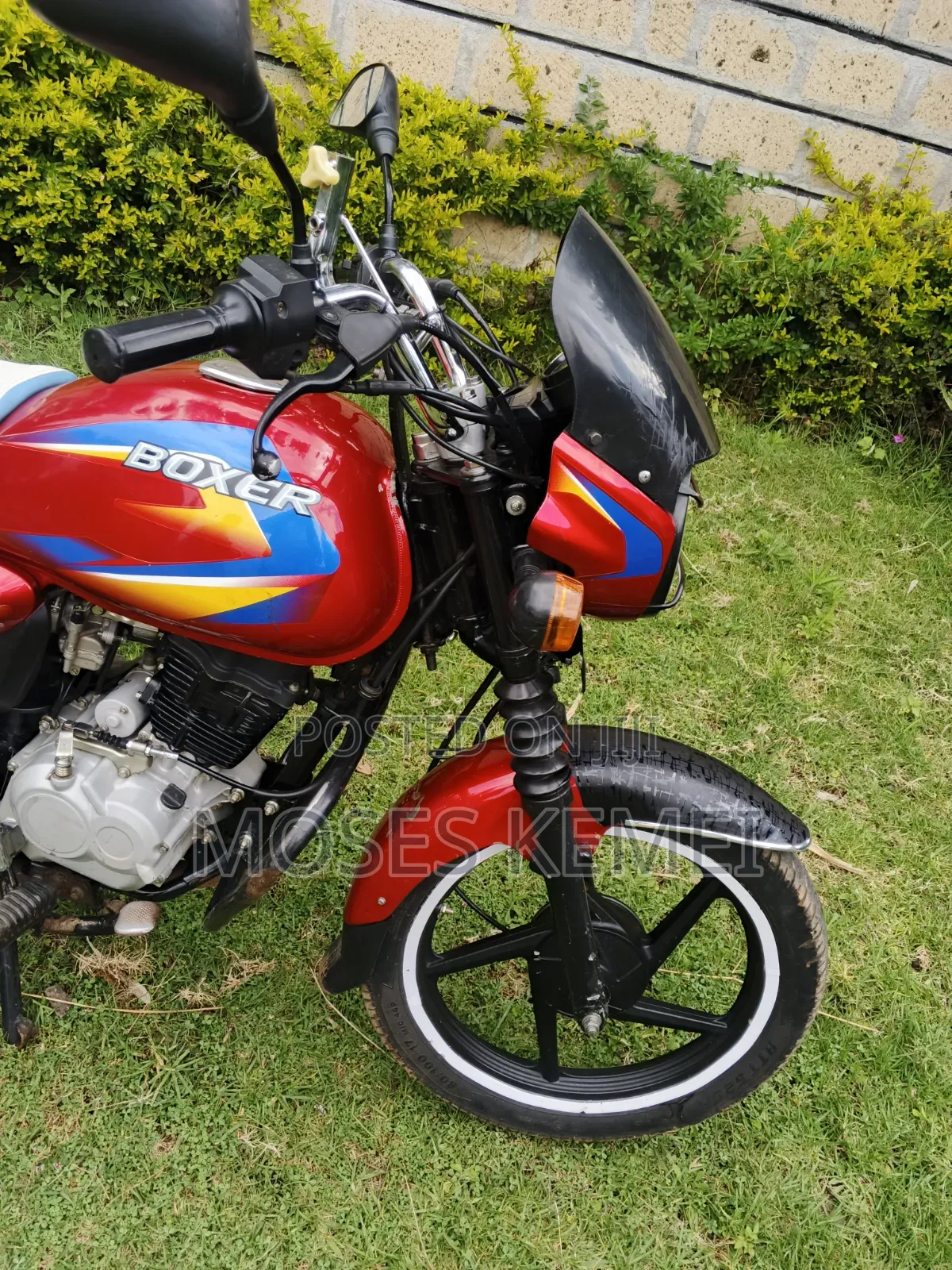 Bajaj Boxer 150 UG 2024 Red