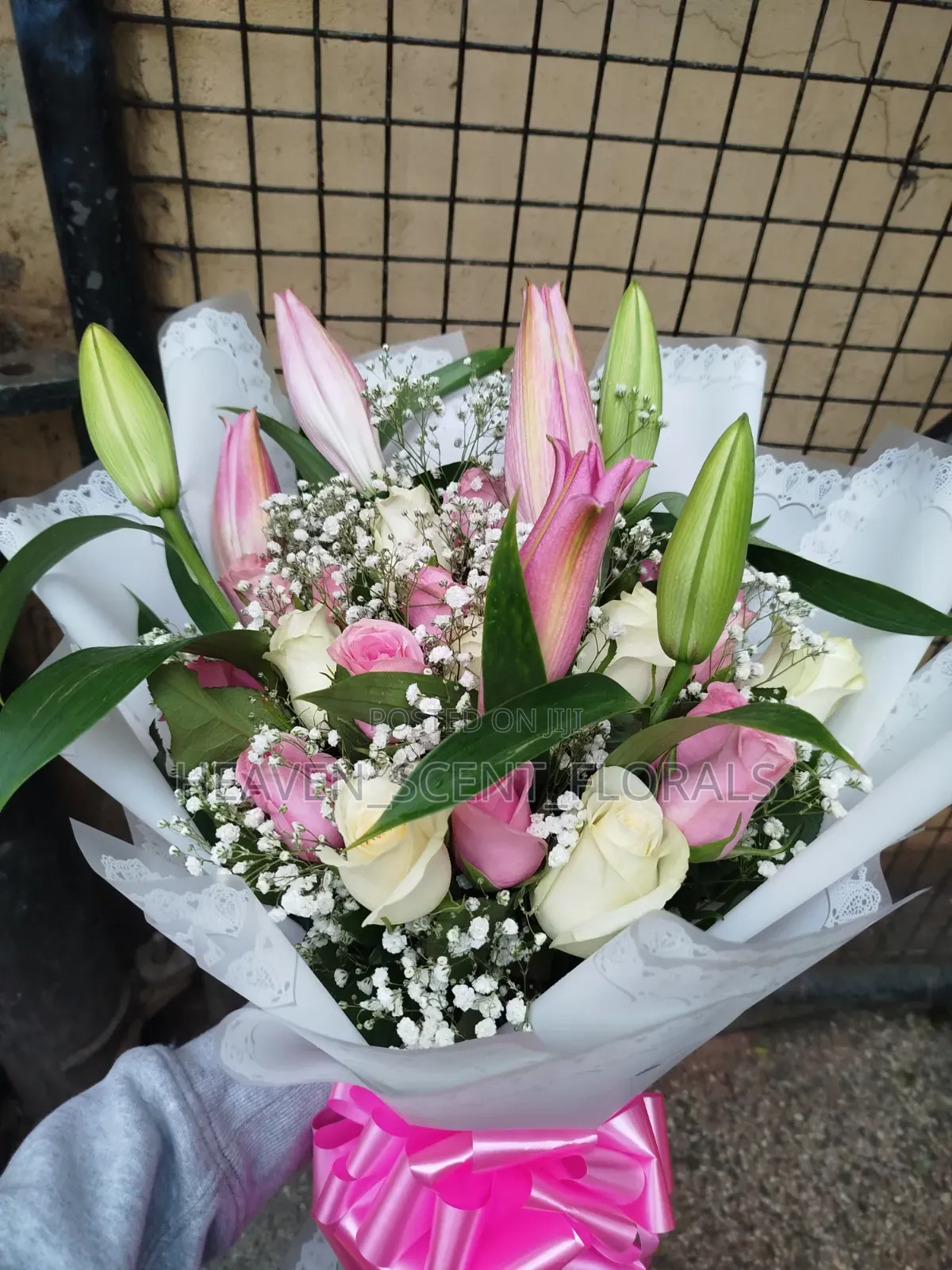 Lillie's and Roses Luxury Bouquet