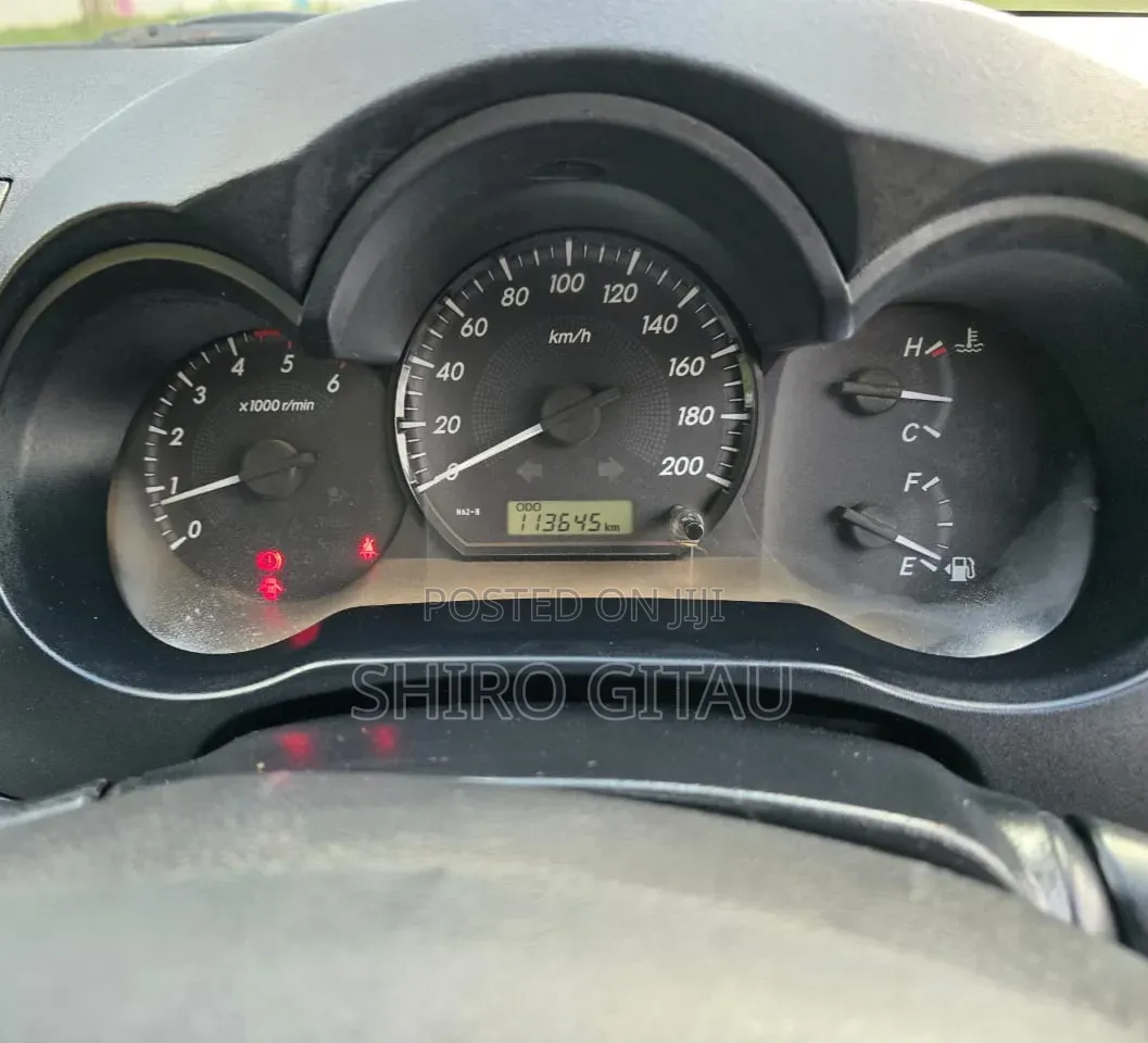 Toyota Hilux 2008 Silver