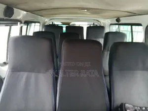 Toyota HiAce 2013 White