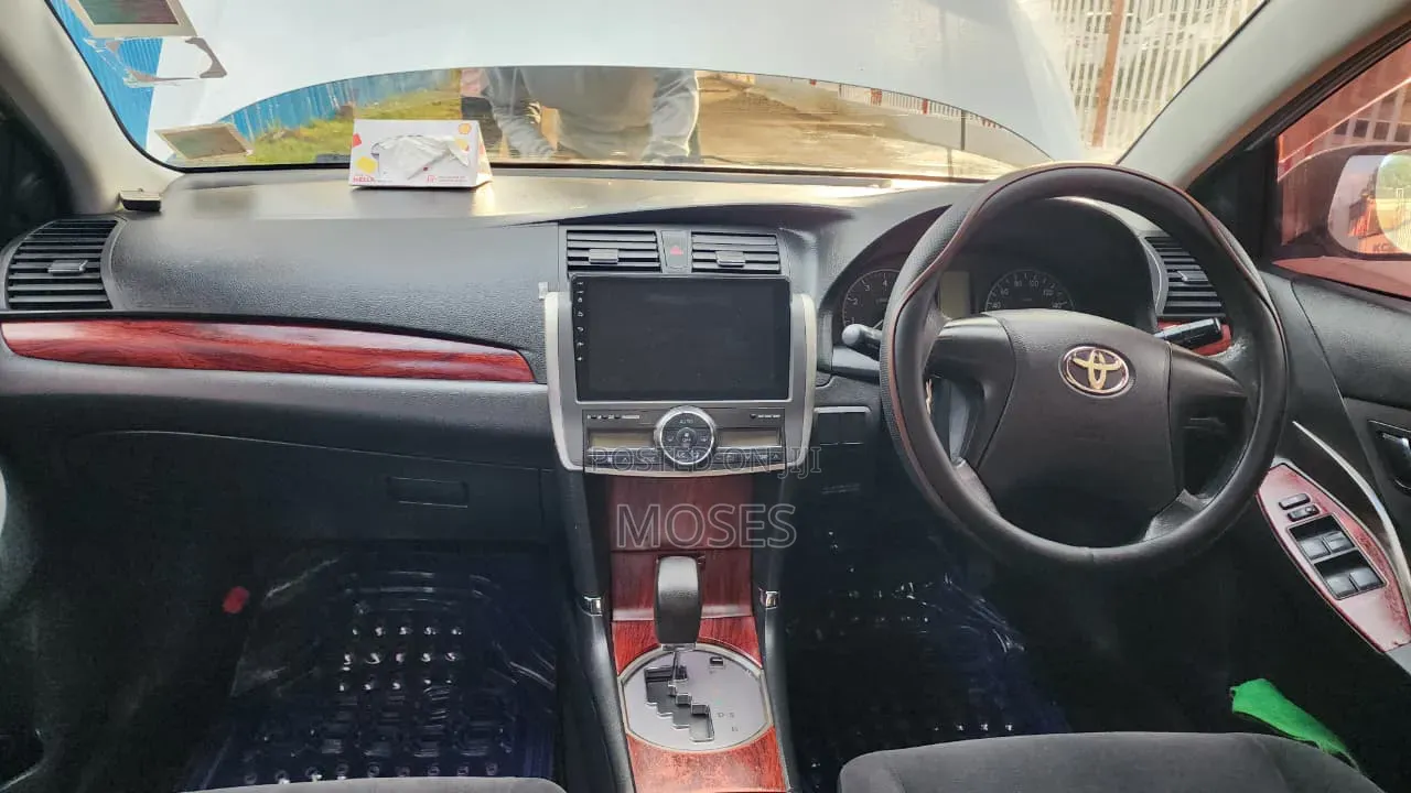 Toyota Premio 2009 Silver