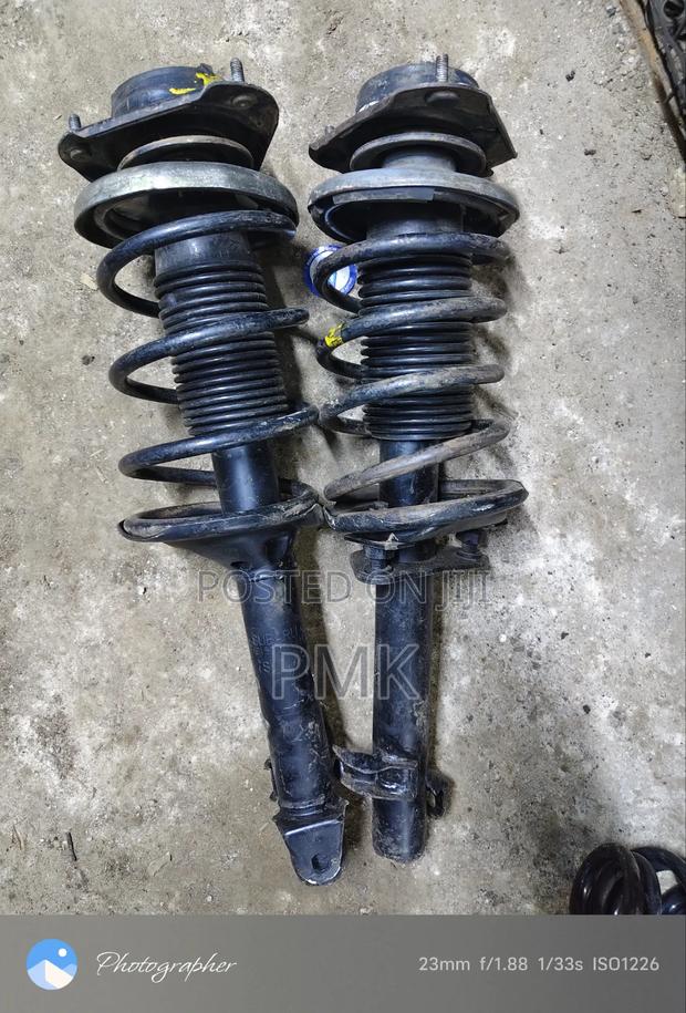 Subaru Leon Front Shock - thumbnail 2