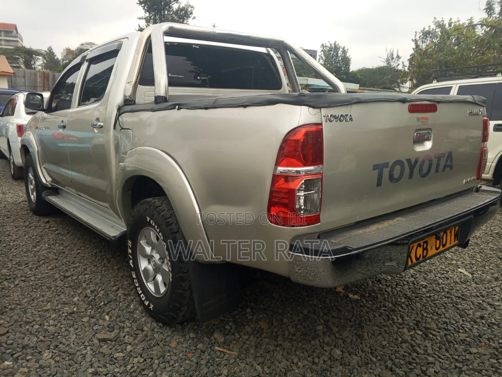 Toyota Hilux 2007 Silver