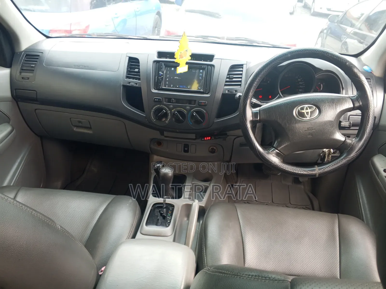 Toyota Hilux 2007 Silver