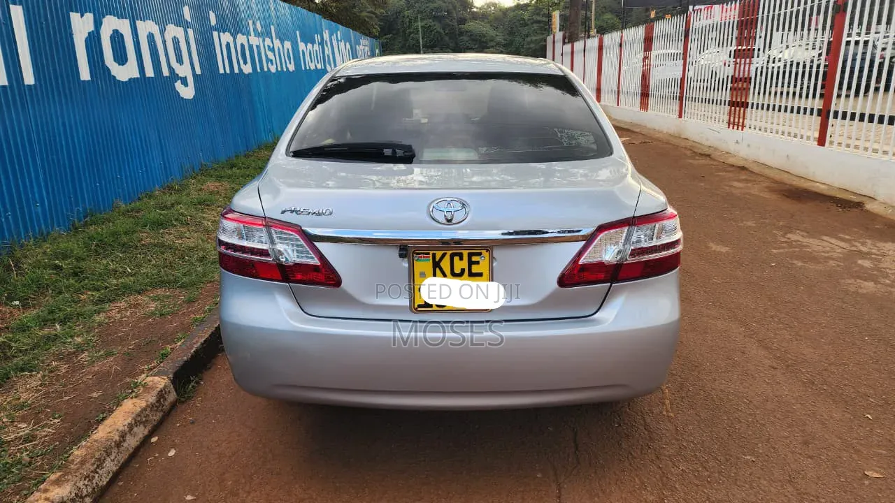 Toyota Premio 2009 Silver