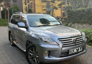 Lexus GX 2011 Silver